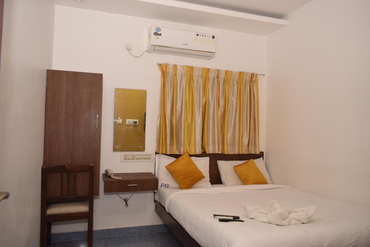 Prakash Residence Pondicherry Esterno foto