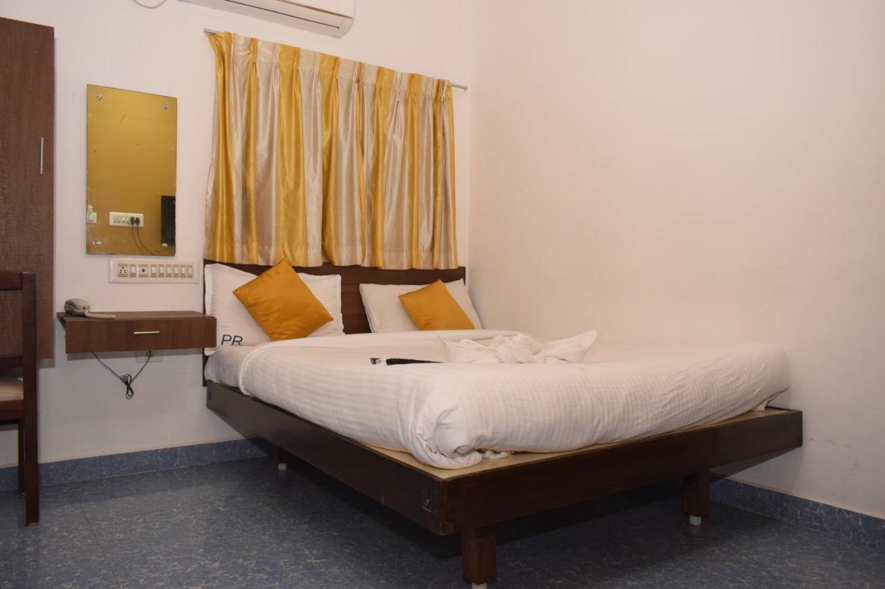 Prakash Residence Pondicherry Esterno foto
